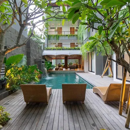 Loi Mansion Managed By Arm One Hundred Hotel